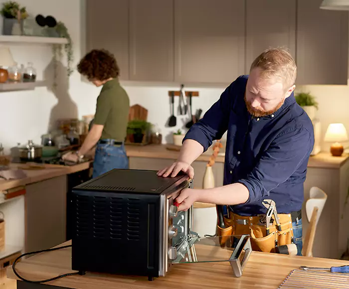 Top-Rated Oven Specialists: Your Certified Oven Repair Technician Crew in Solana Beach, CA